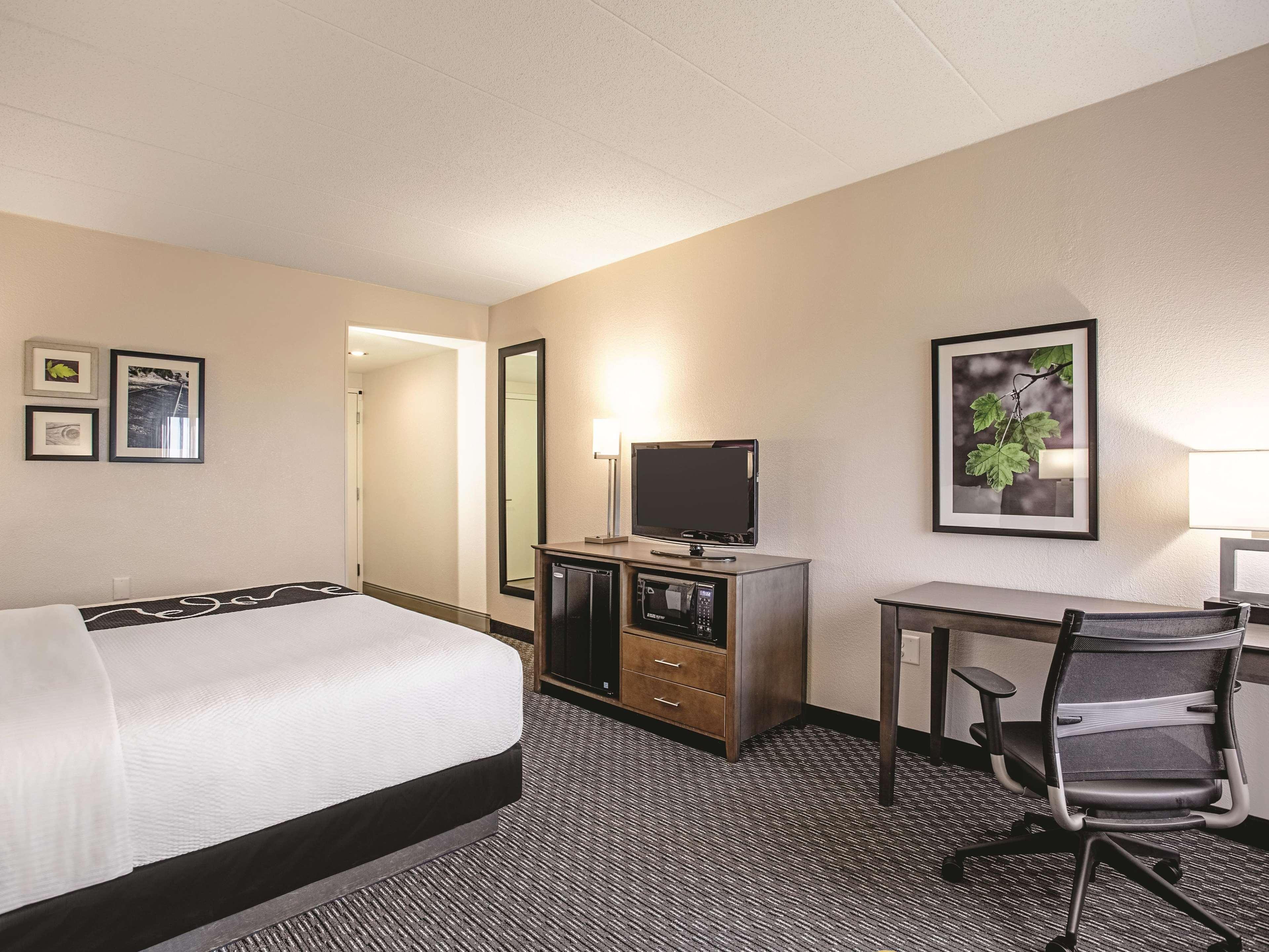 La Quinta By Wyndham Baltimore N / White Marsh Exterior foto